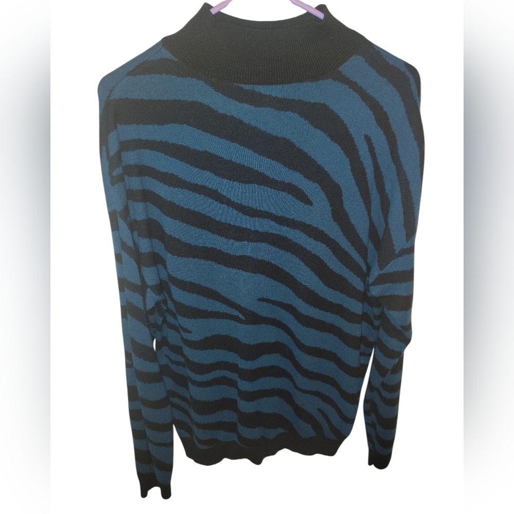 Worthington Zebra Patterned Blue and Black Turtleneck Sweater